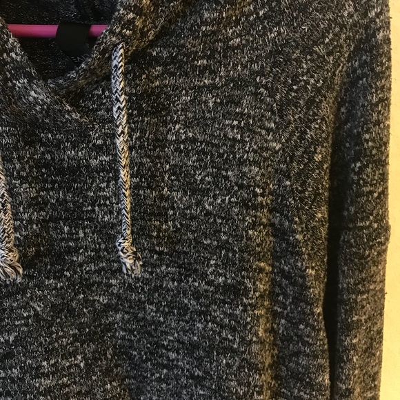 Pullover Sweater - Picture 2 of 2